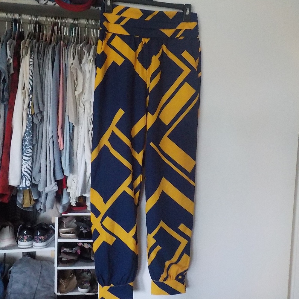 Navy/Orange Geometric Pull-On Pants